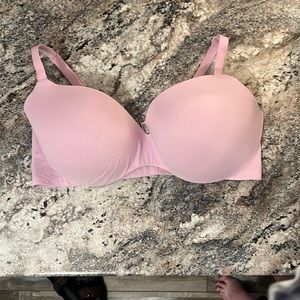 Victoria’s Secret line Demi bra 38DDD